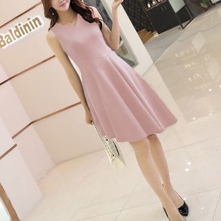 ĐẦM XOÈ CỔ TIM VẠT XÉO - Mã ADV0472