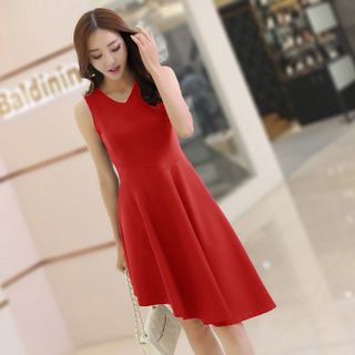 ĐẦM XOÈ CỔ TIM VẠT XÉO - Mã ADV0472
