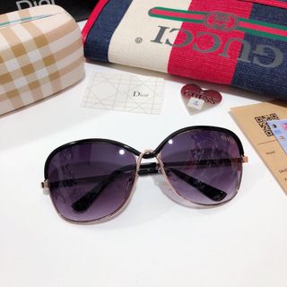 mắt kính nữ viên