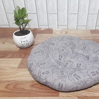 Nệm ngồi tròn chuột Mickey