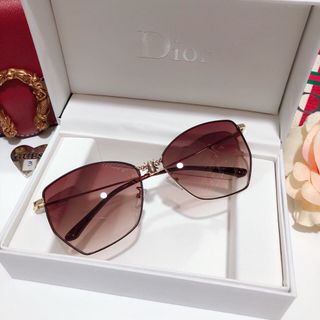 mắt kính nữ nhiều màu