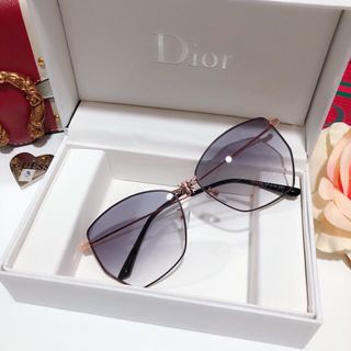 mắt kính nữ nhiều màu