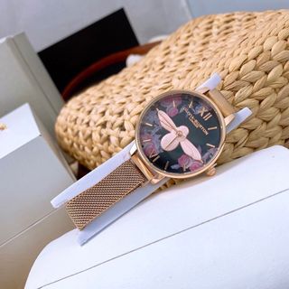 Đồng hồ cánh hoa