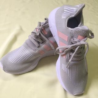 Giày Sneaker nữ thể thao xám bạc 3 sọc xéo hồng da thời trang sành điệu - Mã GSK0004 - Hàng hot xuất dư xịn
