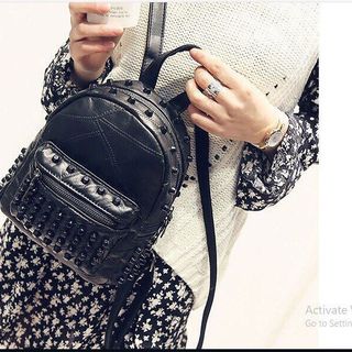 ba lô đinh cao cấps