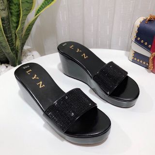 dép xuồng kim Tiến
