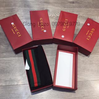 Quần legging hộp đỏ
