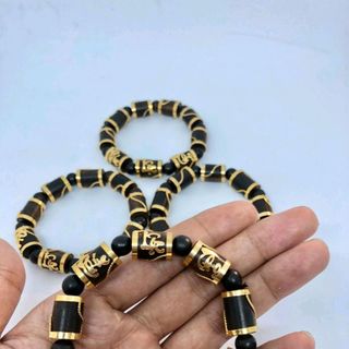 vòng trầm hương indo bọc vàng 18k