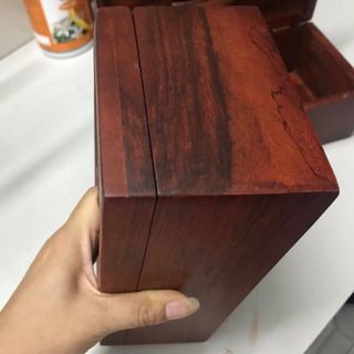 Hộp giấy ăn gỗ hương