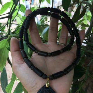 vòng cổ trầm hương bảo hành mùi thơm vĩnh viễn