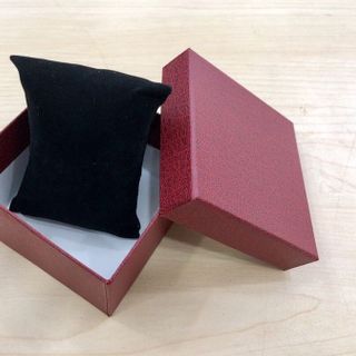 hộp đồng hồ giả da vuông gối nhung 9x9x6