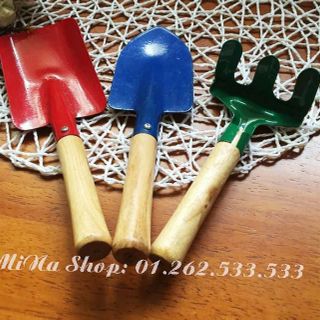 Bộ dụng cụ làm vườn