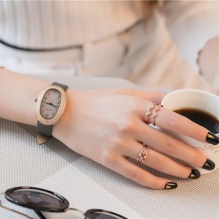 Đồng hồ nữ GUOU 8067