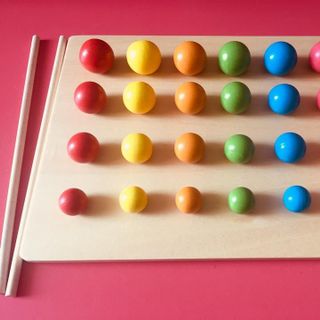 Set rèn kỹ năng dùng Kẹp gỗ và Đũa - Montessori