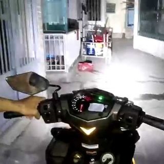 Đèn Led Trợ Sáng Đi Phượt L4 SIÊU SÁNG 20W KÈM CÔNG TẮCPASSLỤC GIÁC