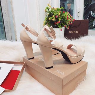 giày sandal gót trụ