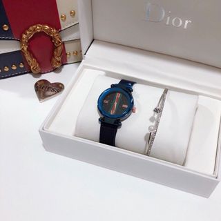 Đồng hồ sang chảnh mặt đá