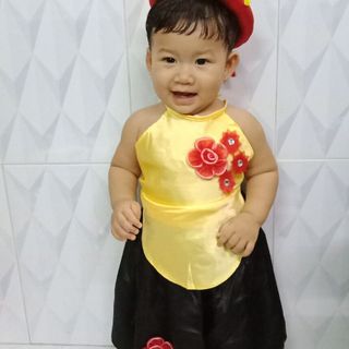 Yếm đào cho bé