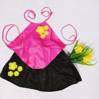 Yếm đào cho bé