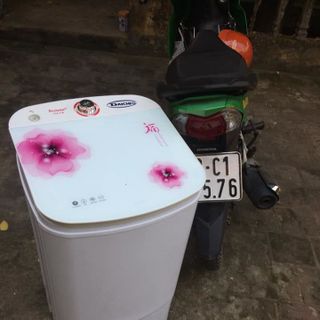 máy vắt quần áo