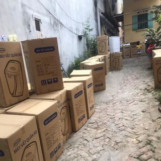 máy vắt quần áo