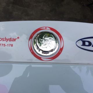 máy vắt quần áo