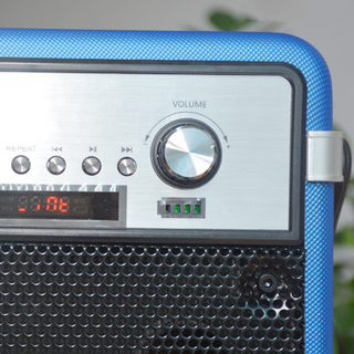 Loa bluetooth hát karaoke Soundmax M2 tặng micro không dây