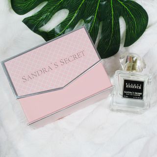 Nước hoa Sandras Secret Beauty Essence