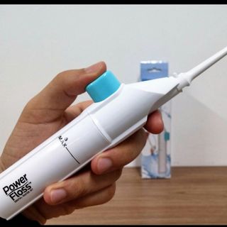 Dụng cụ vệ sinh răng miệng Power Floss