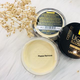 Phấn Bột Light Illusion Loose Powder Banana