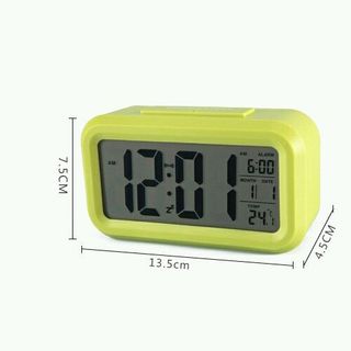 Đồng hồ báo thức hình Led