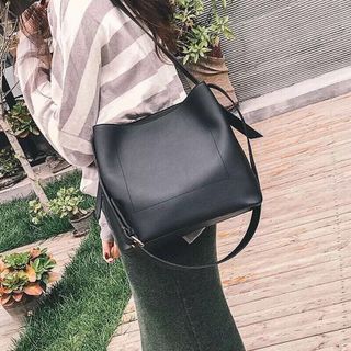 túi quai ngang công sở da mềm