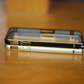 viền nhôm mỏng kẻ vàng iphone 4-6-6plus