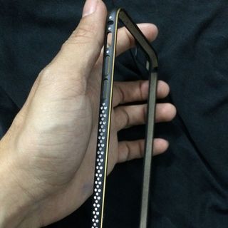 Viền nhôm mỏng chấm bi ánh kim iphone 6 6plus