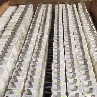 xạc iPhone 5 chấm xanh zin