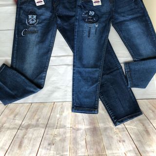 Quần Jeans Nam Trẻ Em