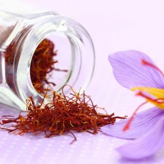 Nhụy hoa nghệ tây Saffron Iran super Negin giá sỉ rẻ nhất