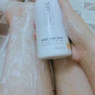 SỮA TẮM TRẮNG SKIN AEC