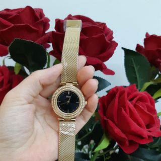 Đồng hồ nữ dây nhuyễn hàng đẹp