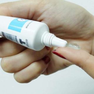 Gel trắng nách trị thâm trị hôi nách - YANHEE GEL TA RAK RAE - 10gram