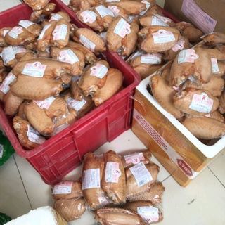 ĐÙI VÀ CÁNH NGỖNG NGA