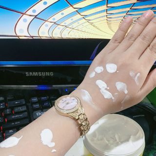 KEM BODY TOFU SIÊU THẤM SIÊU TRẮNG SIÊU THƠM FREE SHIP TOÀN QUỐC
