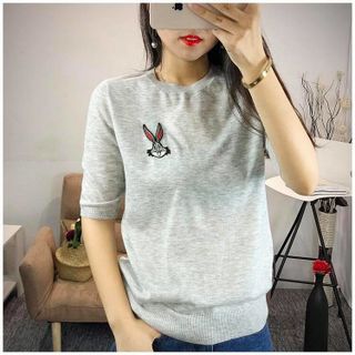 Áo len viền cổ thêu logo thỏ xinh xắn