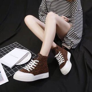 giày ba ta đế độn beo
