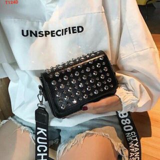 túi xách tiền đinh
