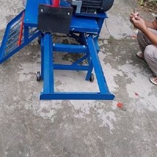 máy cắt gach bàn đẩy dùng mo tơ