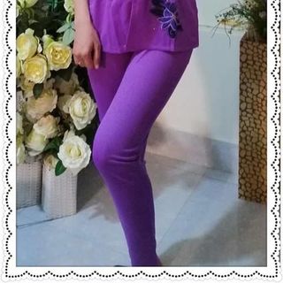 Bà Ba Tay Ren Lỡ