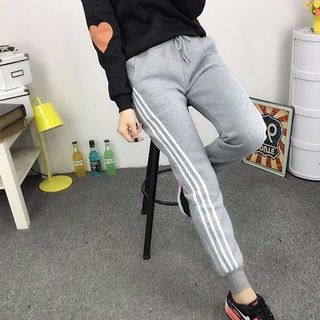 Quần thể thao nam nữ phối 3 sọc nhiều màu