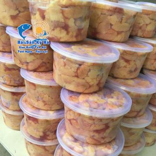TRỨNG CÁ SẶC