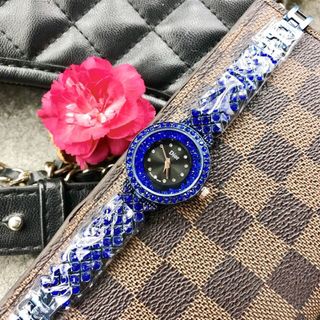 Bán sỉ đồng hồ Diro